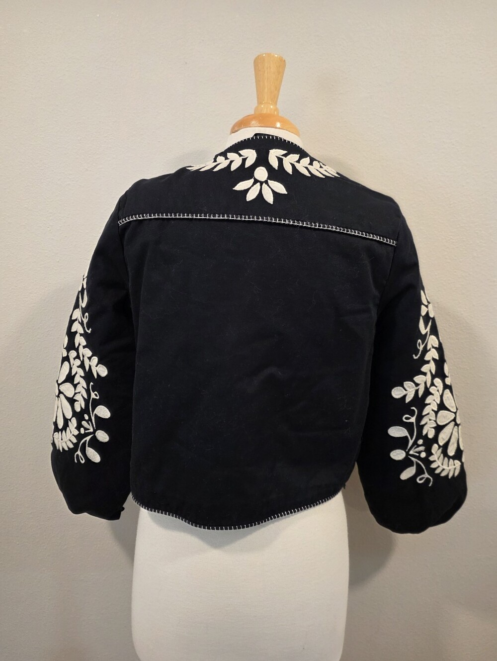 Boden Black Embroidered Open Front Cropped Jacket - Picture 8 of 9